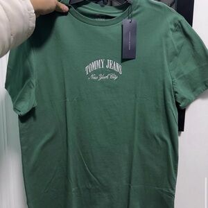 Tommy Hilfiger Men's Forest Green Tee